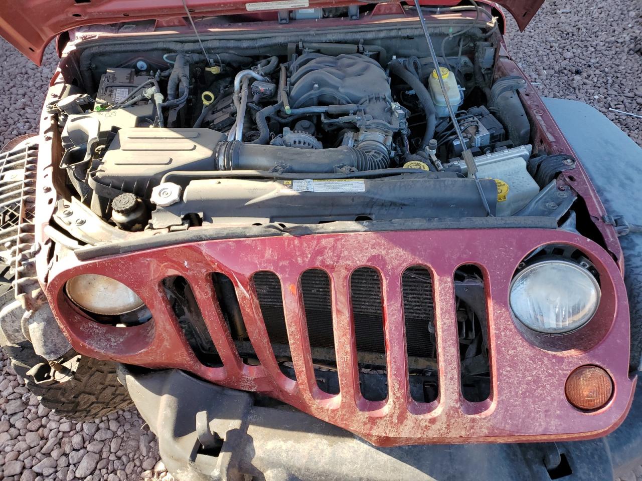 2012 Jeep Wrangler - Image 12