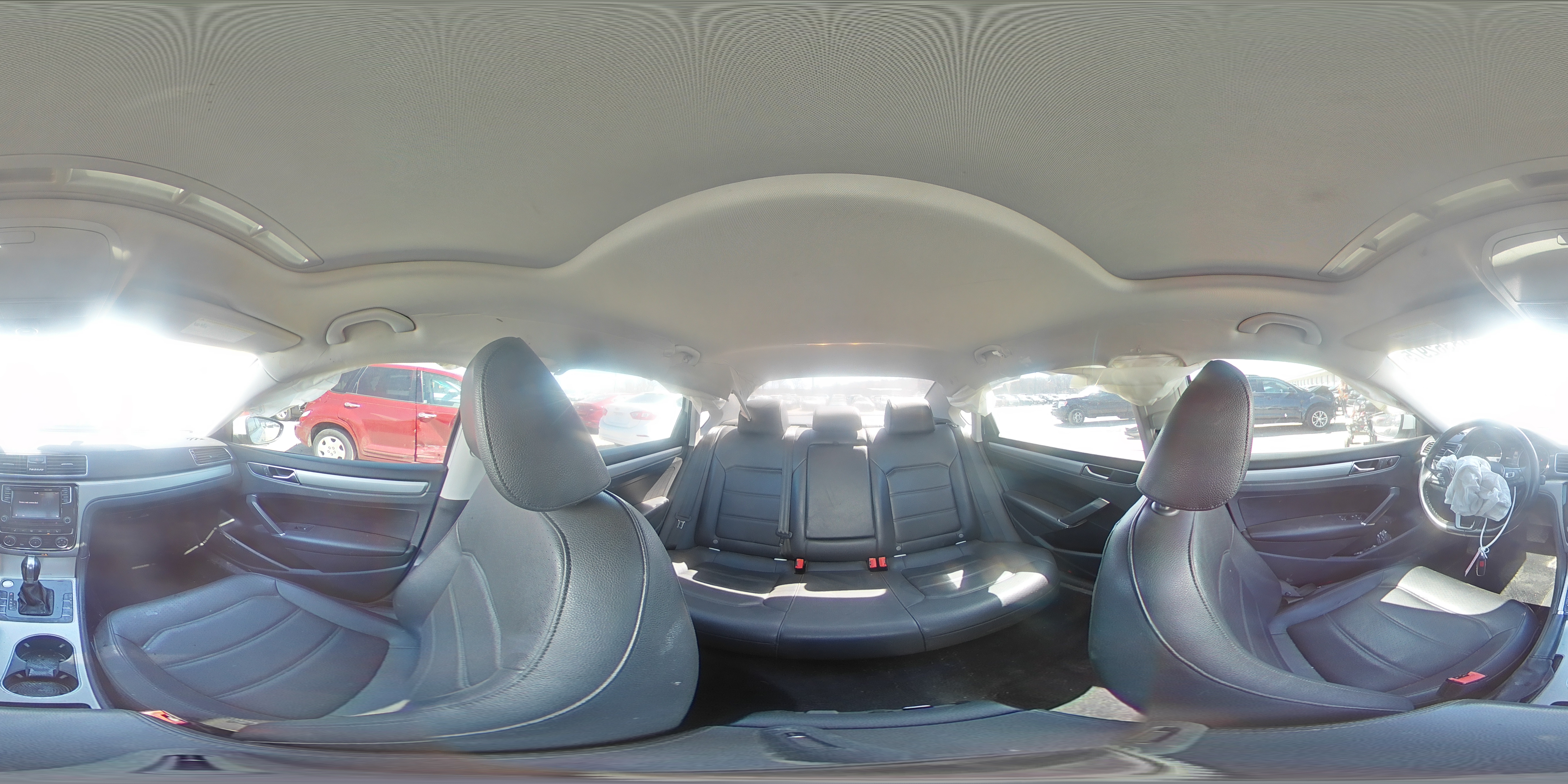 2019 Volkswagen Passat - Image 13