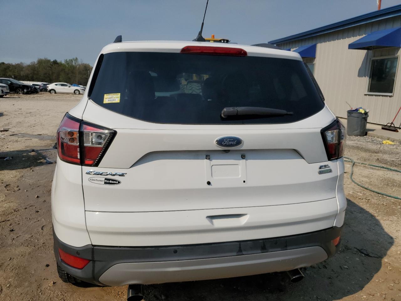 1FMCU0HD1JUB97002 FORD ESCAPE 2018