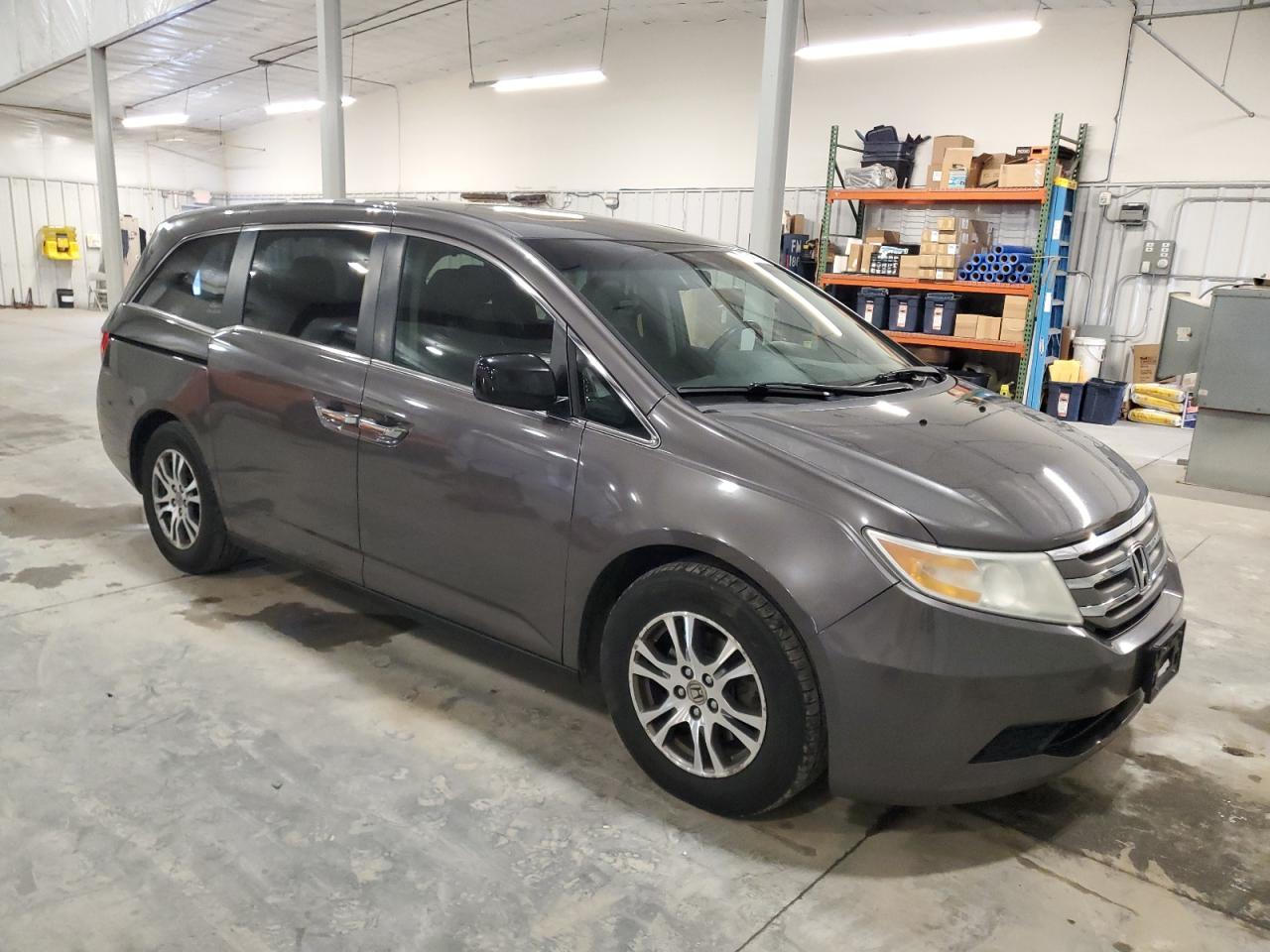 2012 Honda Odyssey - Image 4