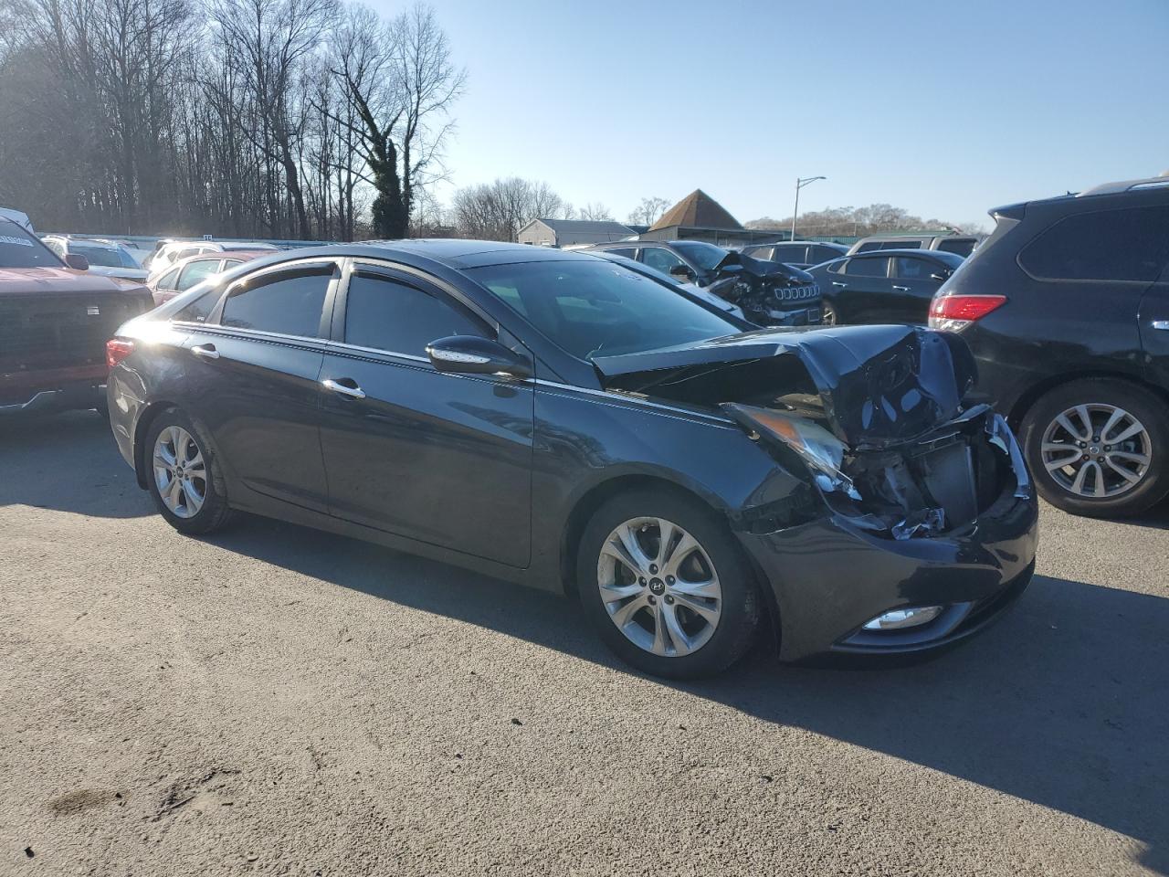 2012 Hyundai Sonata - Image 4