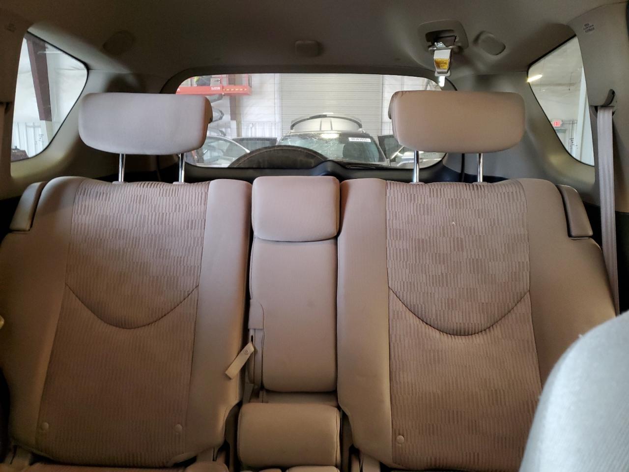 2010 Toyota RAV 4 - Image 10