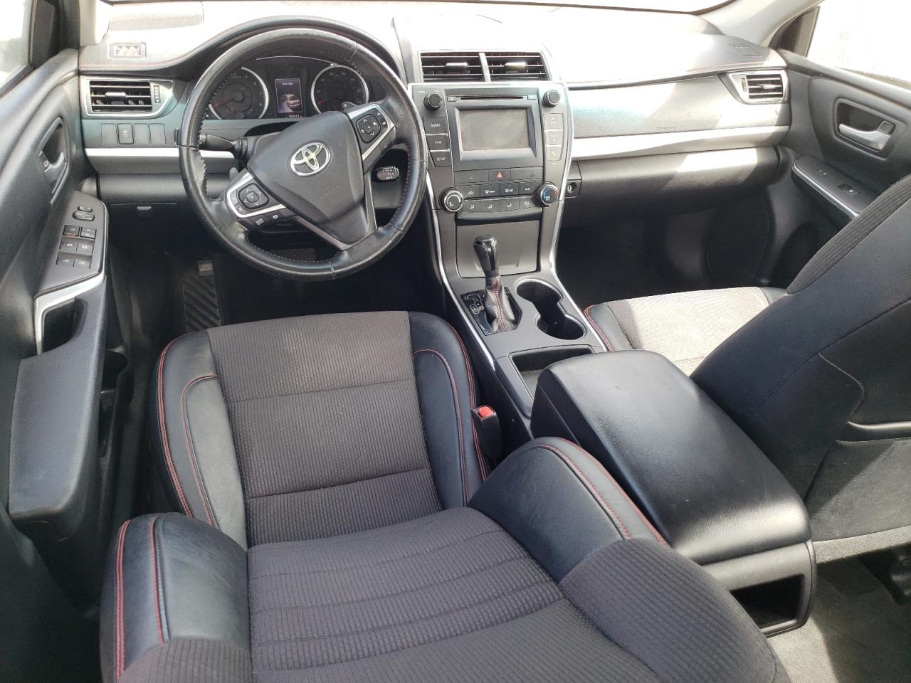 4T1BF1FK3GU551804 TOYOTA CAMRY 2016
