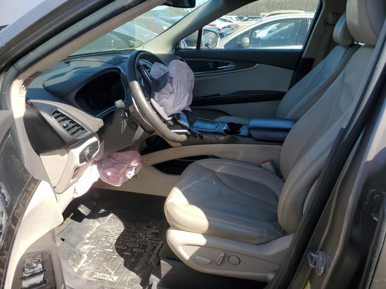 2017 Lincoln MKX - Image 7