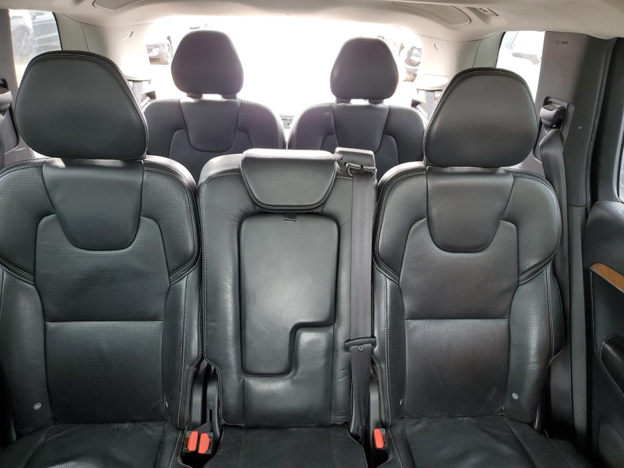 2018 Volvo XC90 - Image 10