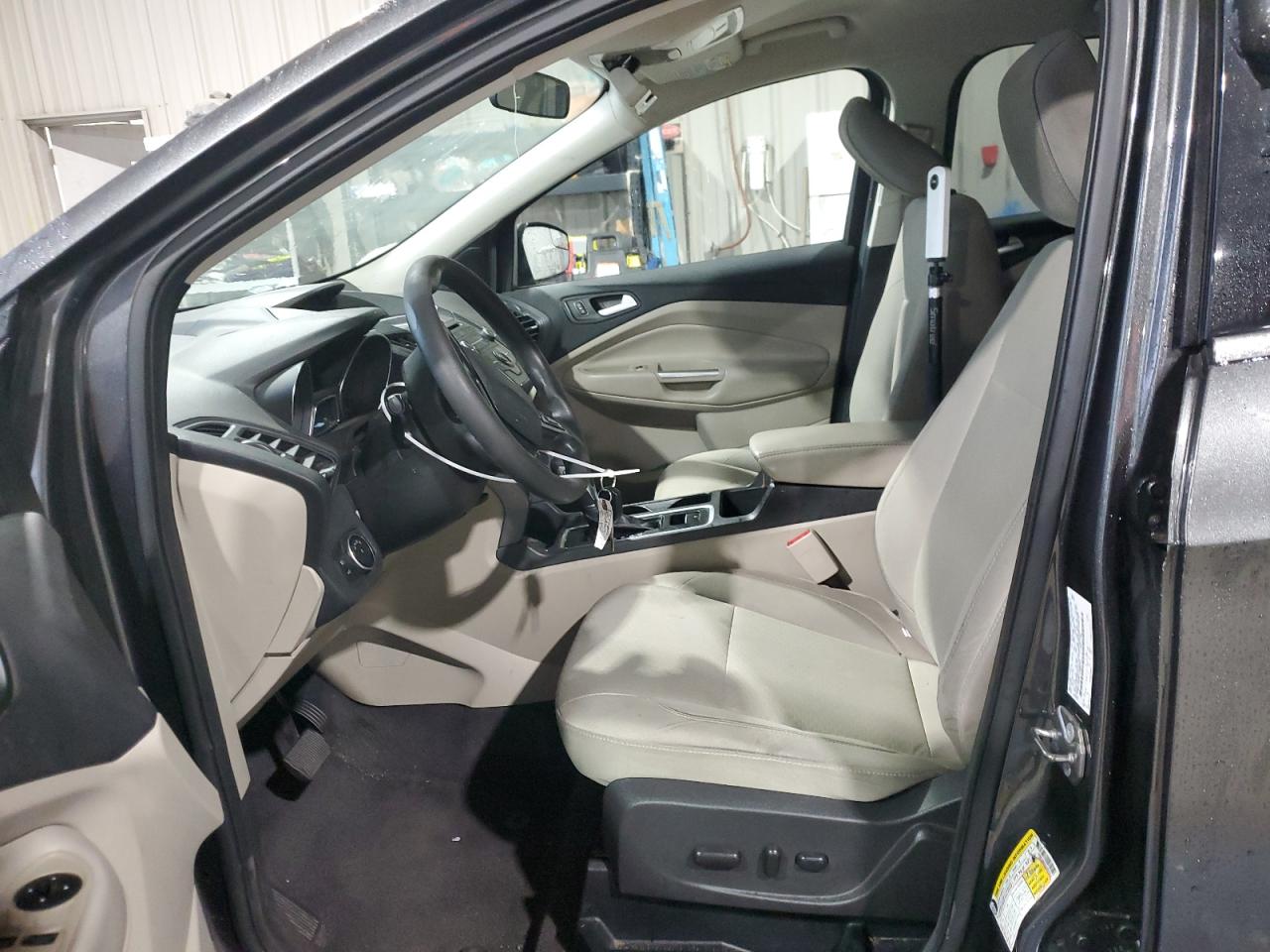 1FMCU9G90JUB48553 FORD ESCAPE 2018