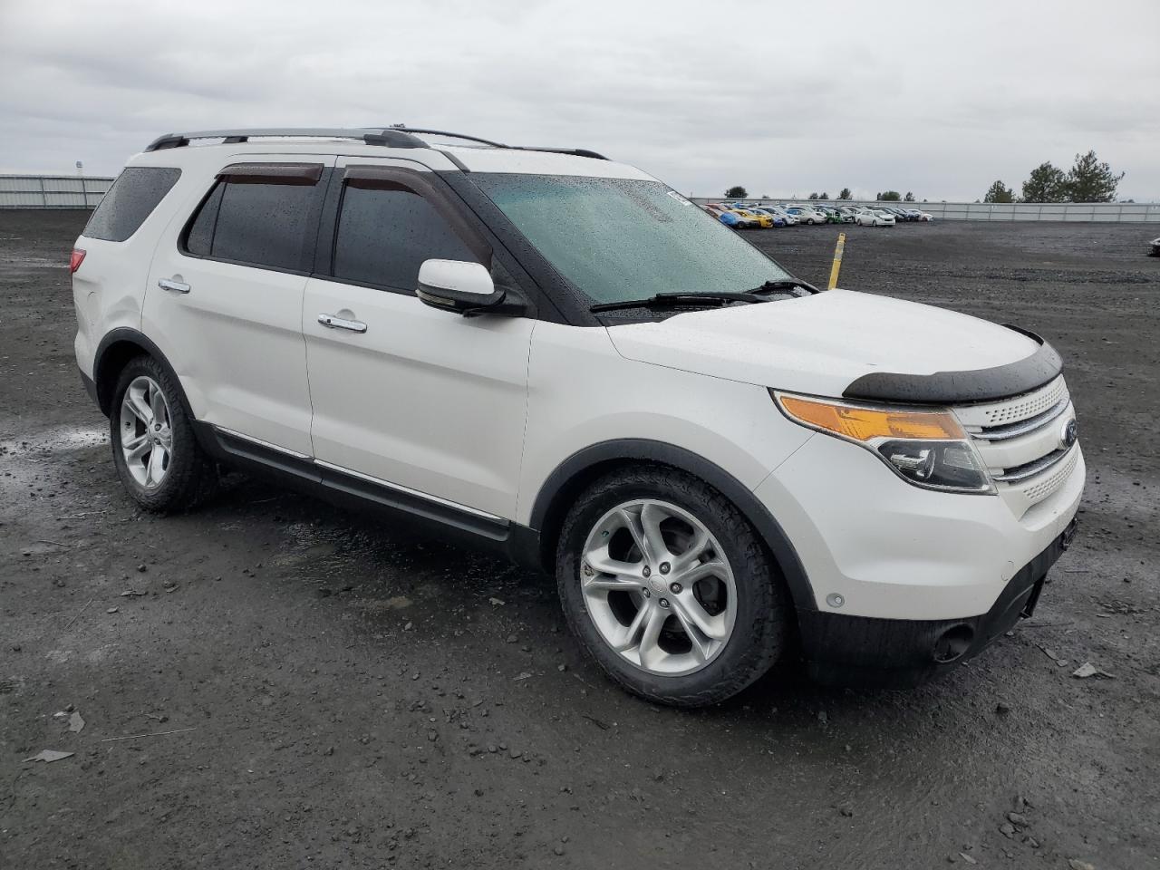 2013 Ford Explorer - Image 4