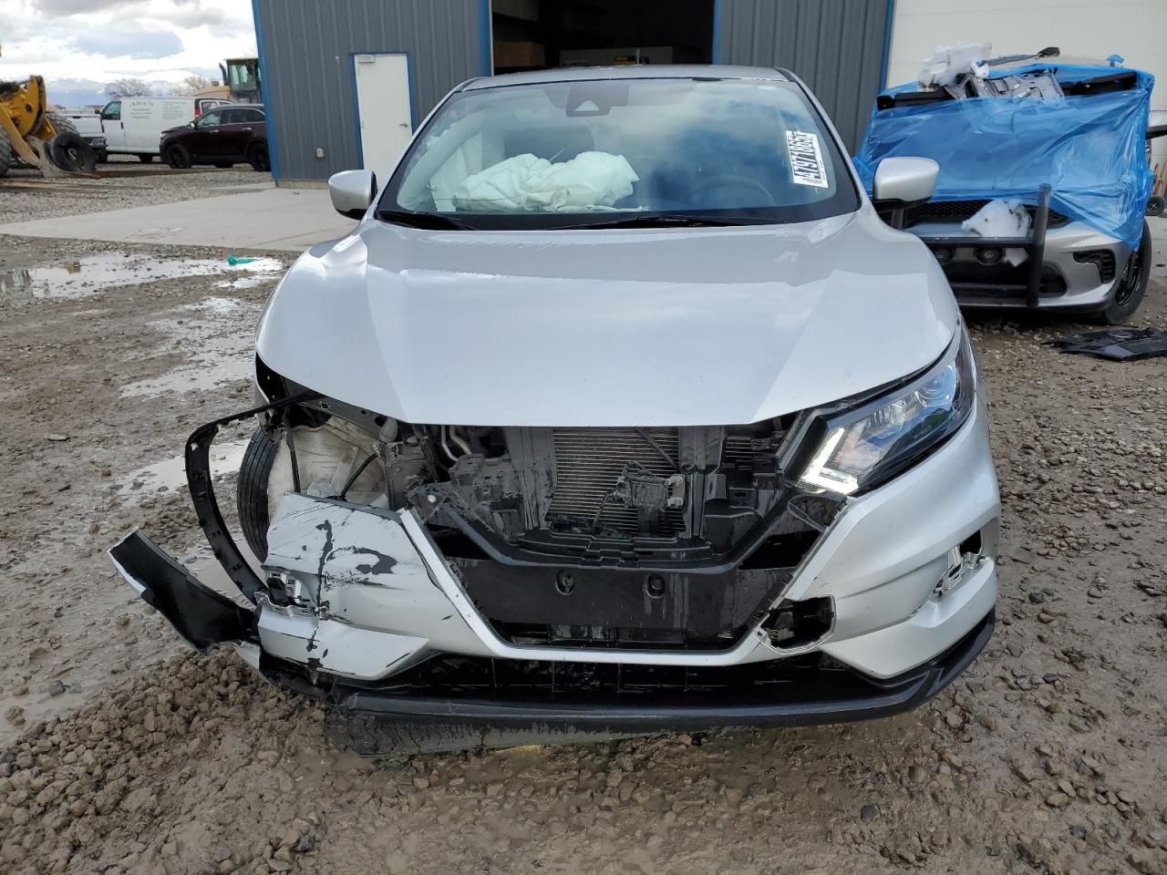 JN1BJ1AV3NW345388 NISSAN ROGUE 2022