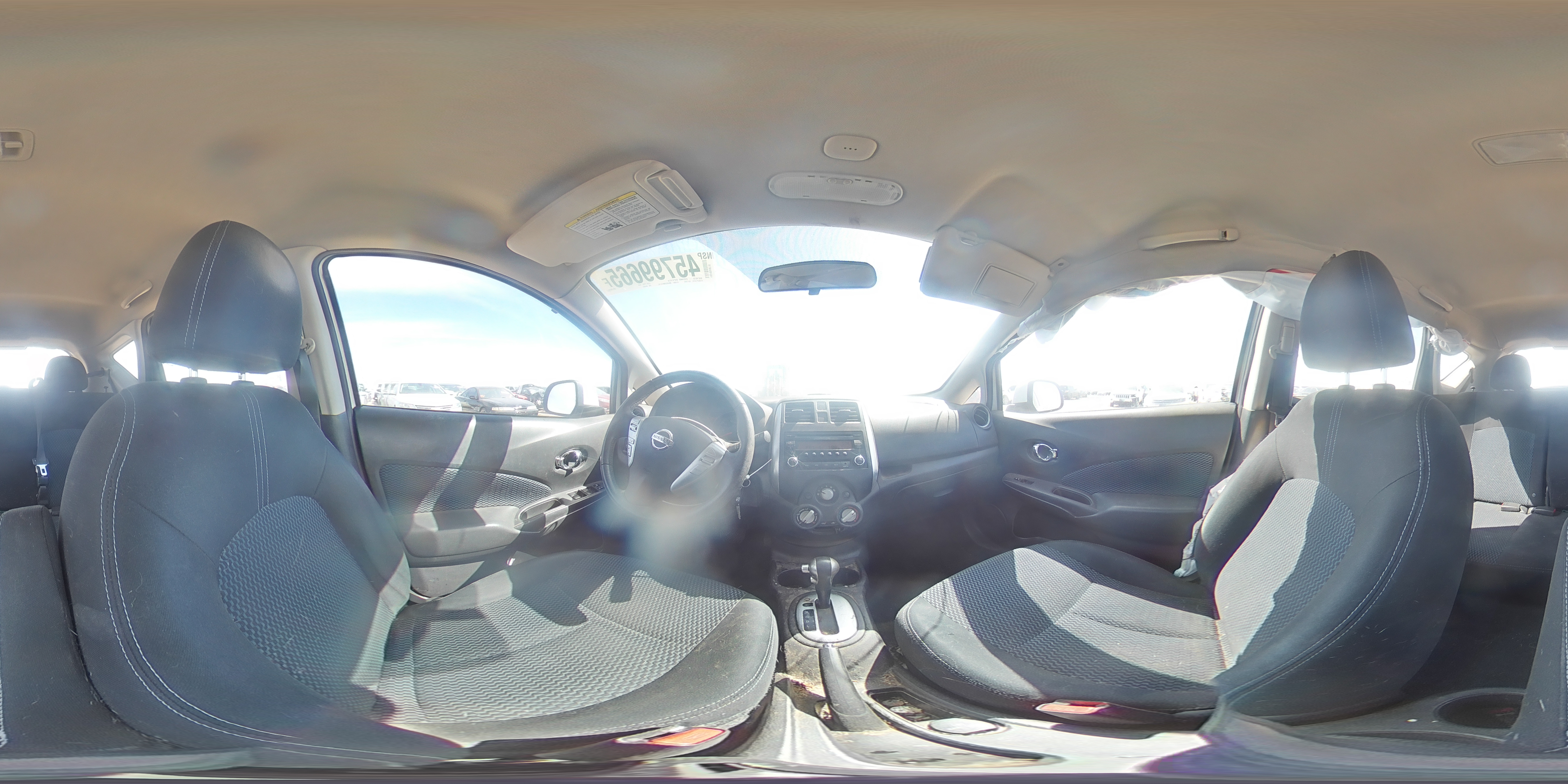 2014 Nissan Versa - Image 13