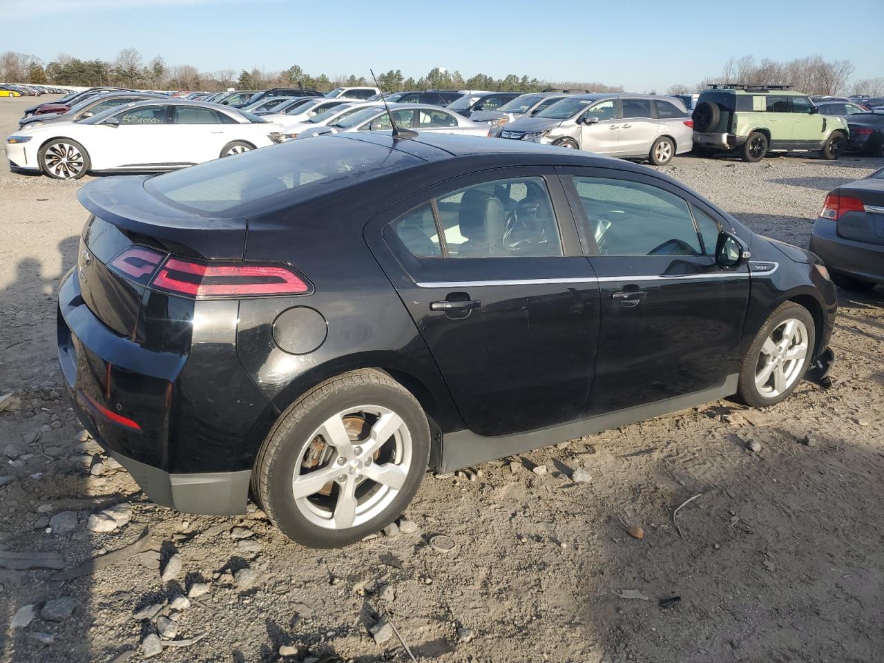 2012 Chevrolet Volt - Image 3