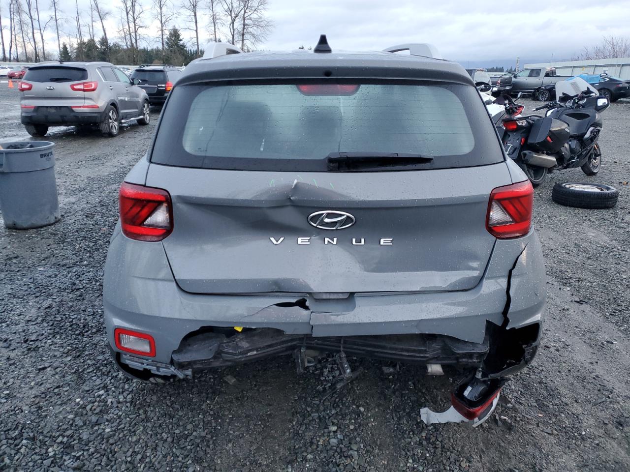 kmhrc8a31nu167176 KMHRC8A31NU167176 2022 Hyundai Venue Sel