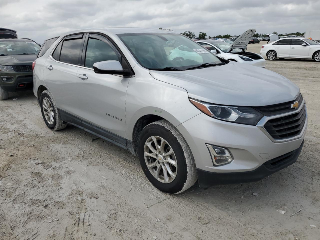 2018 Chevrolet Equinox - Image 4