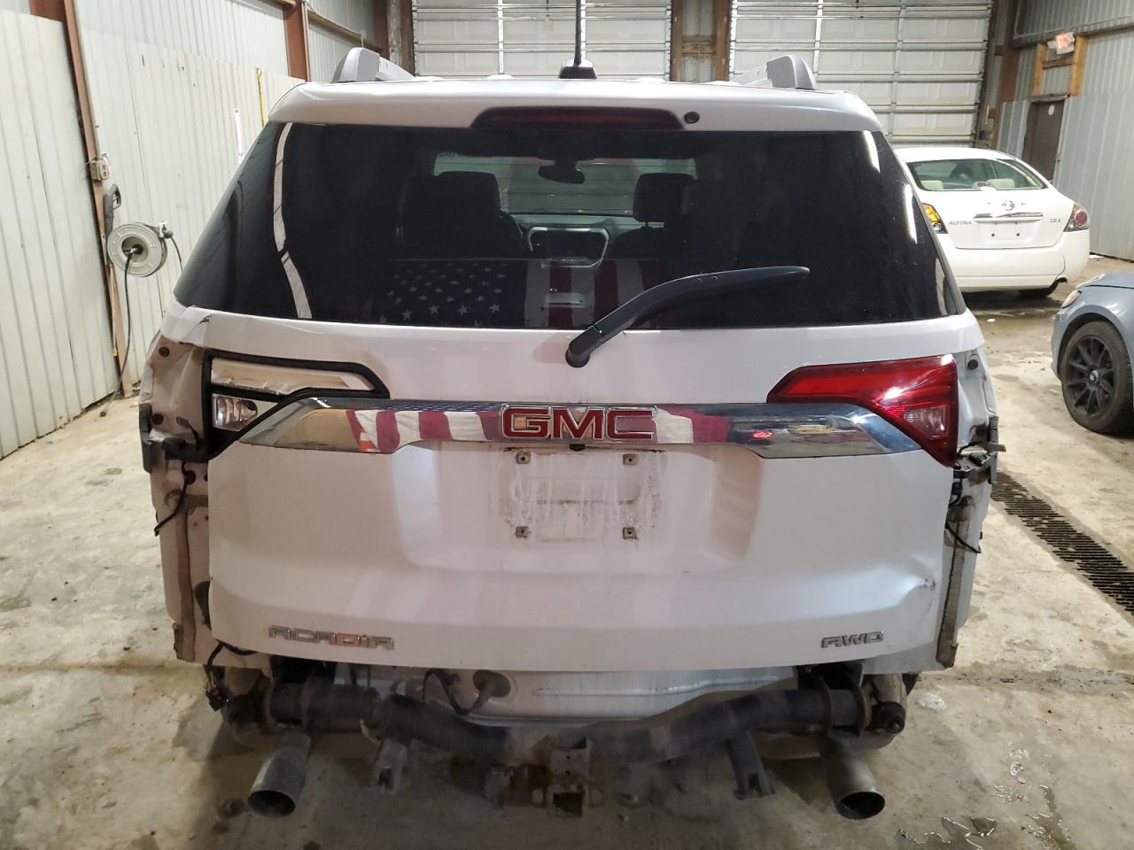 2018 GMC Acadia - Image 6