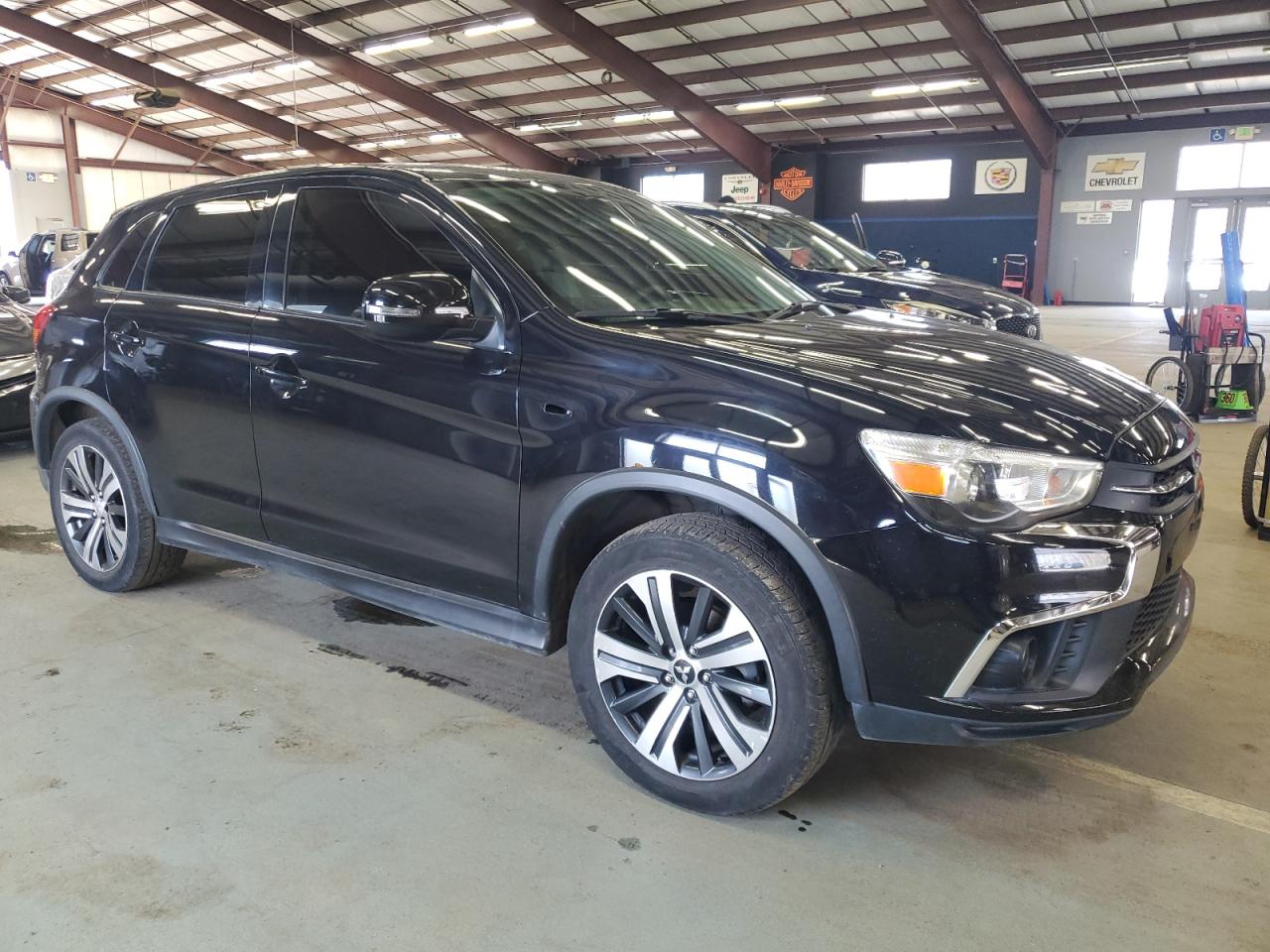 2019 Mitsubishi Outlander - Image 4