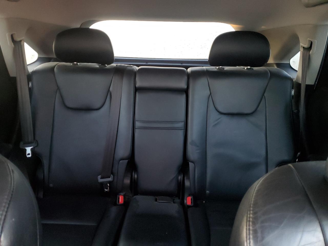 2011 Lexus RX - Image 10