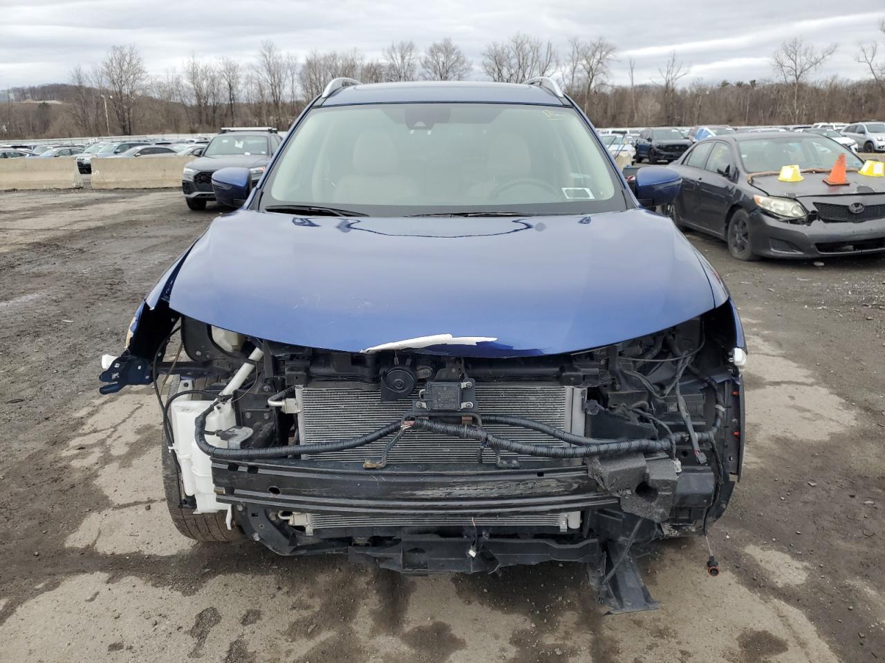 5N1AT2MV1HC848973 NISSAN ROGUE 2017