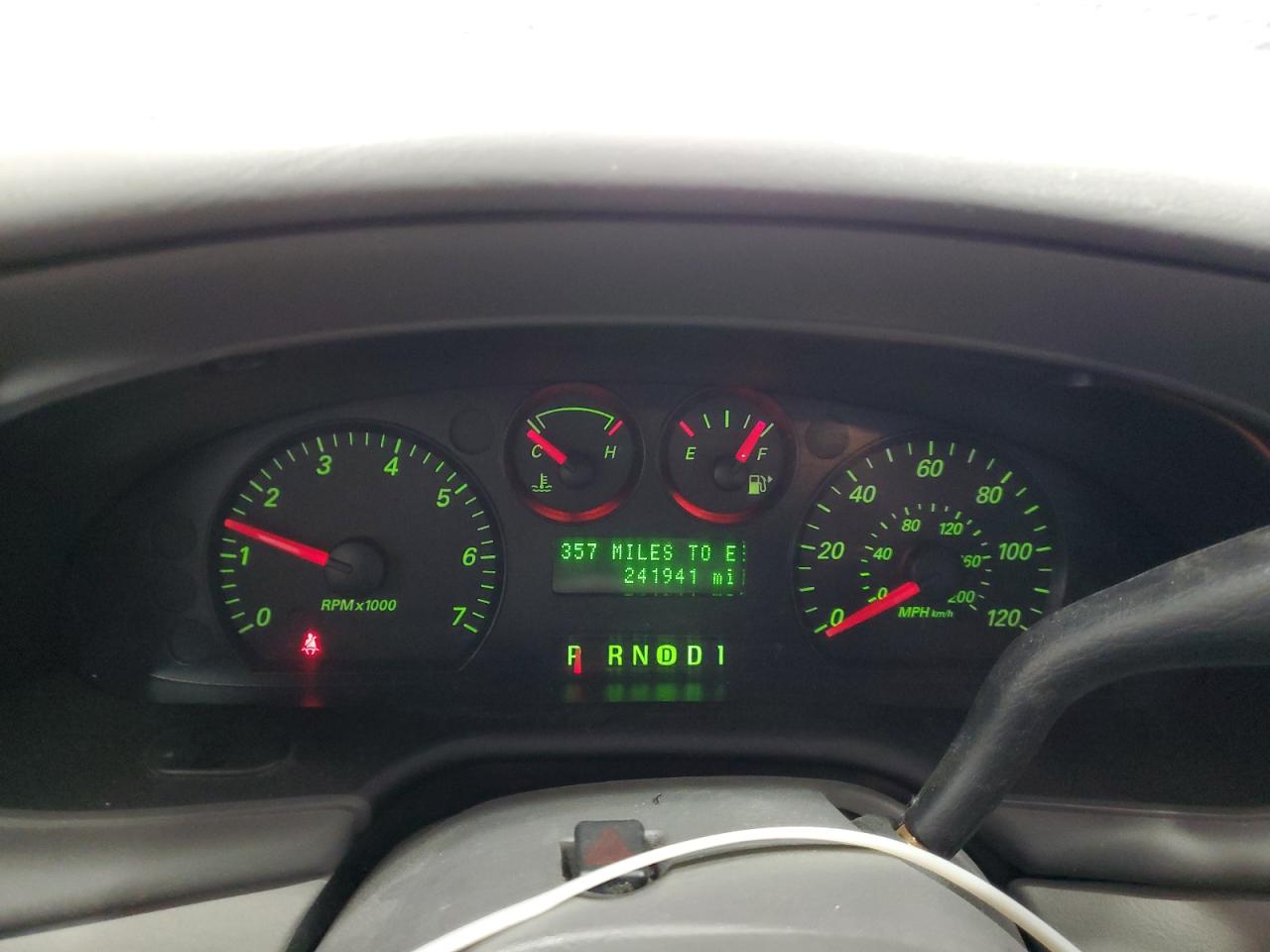 2007 Ford Taurus - Image 9