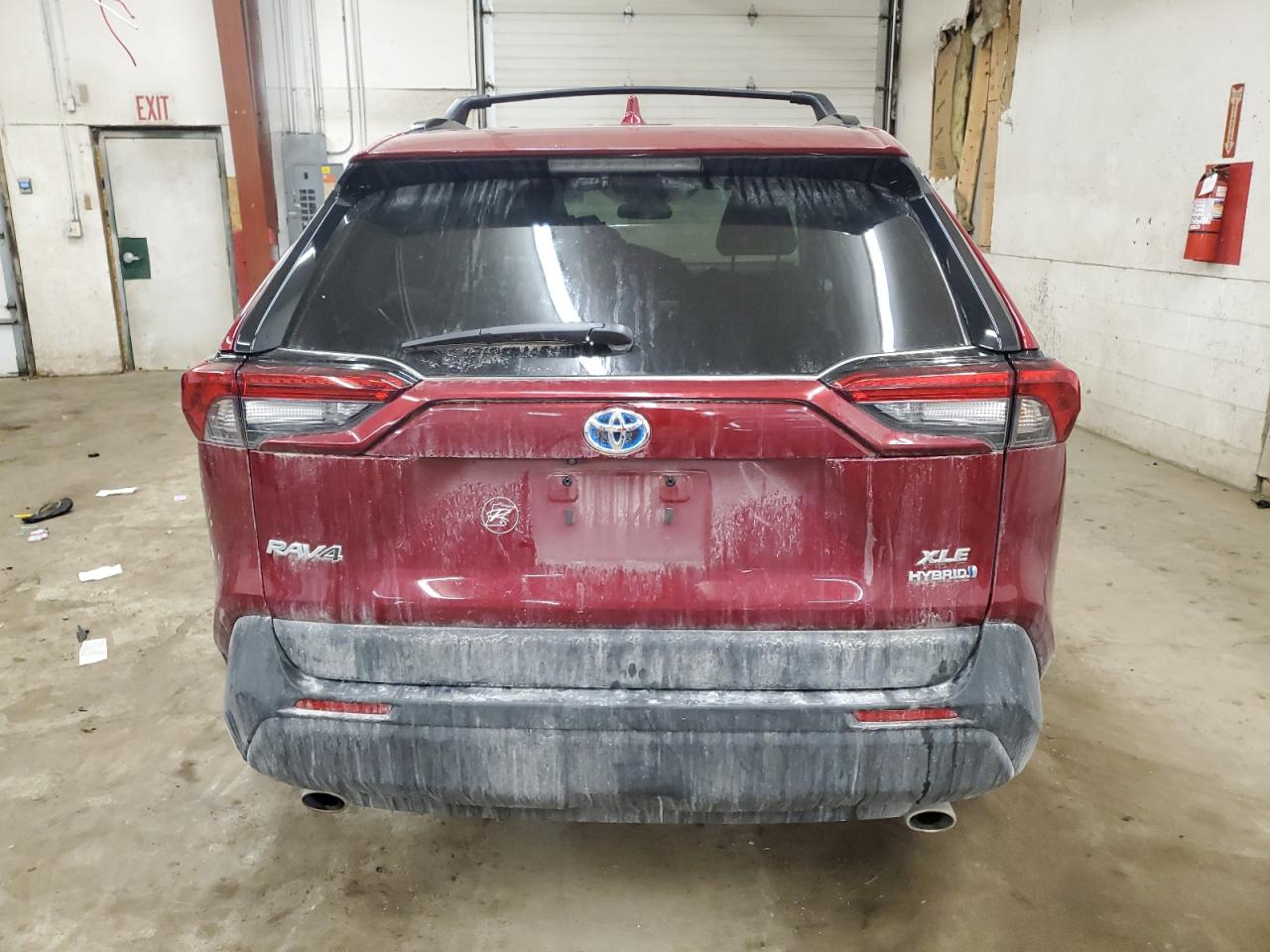 2024 Toyota RAV 4 - Image 6