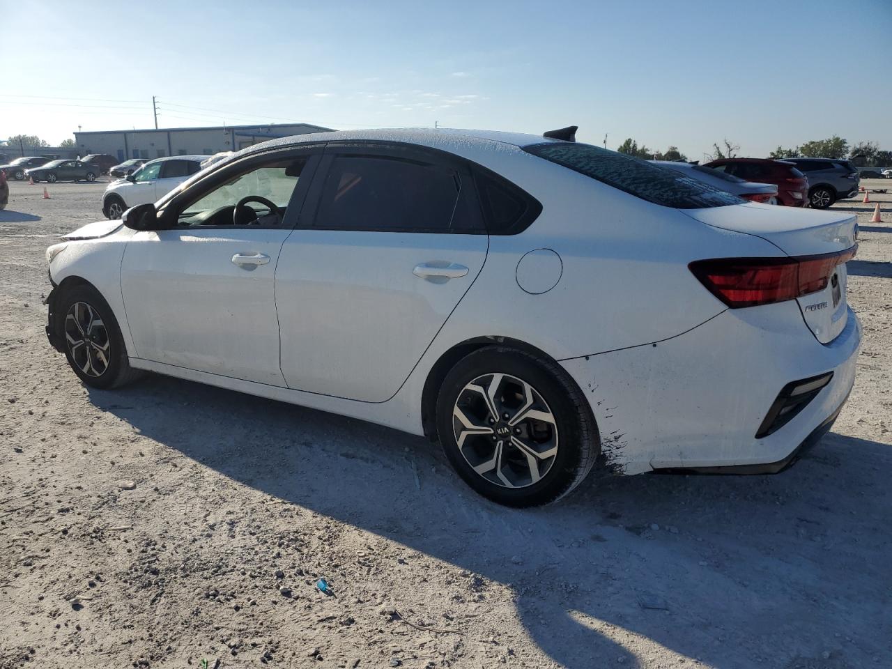 2019 Kia Forte - Image 2