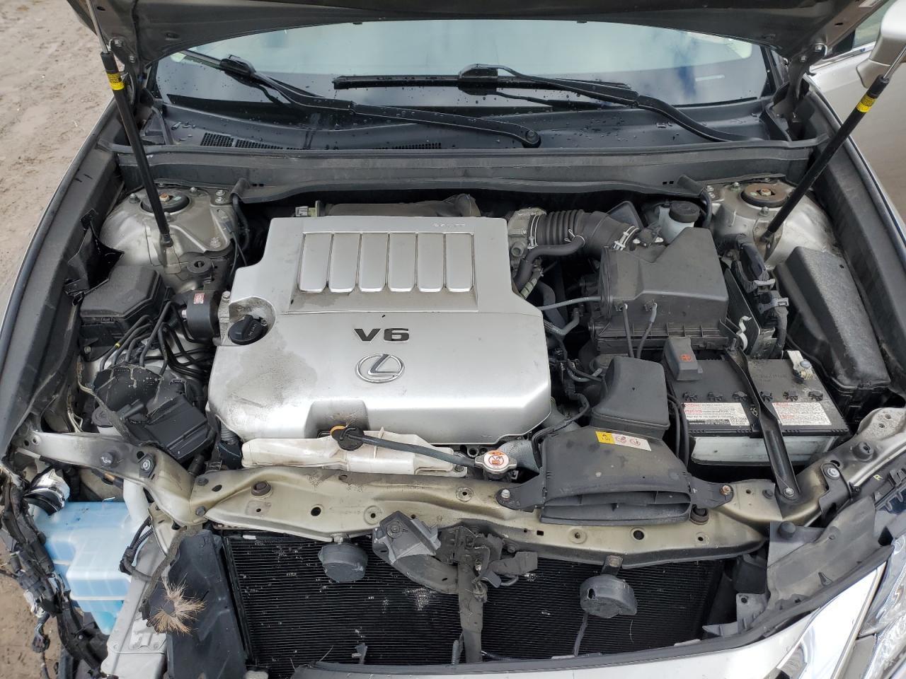 2018 Lexus ES - Image 11