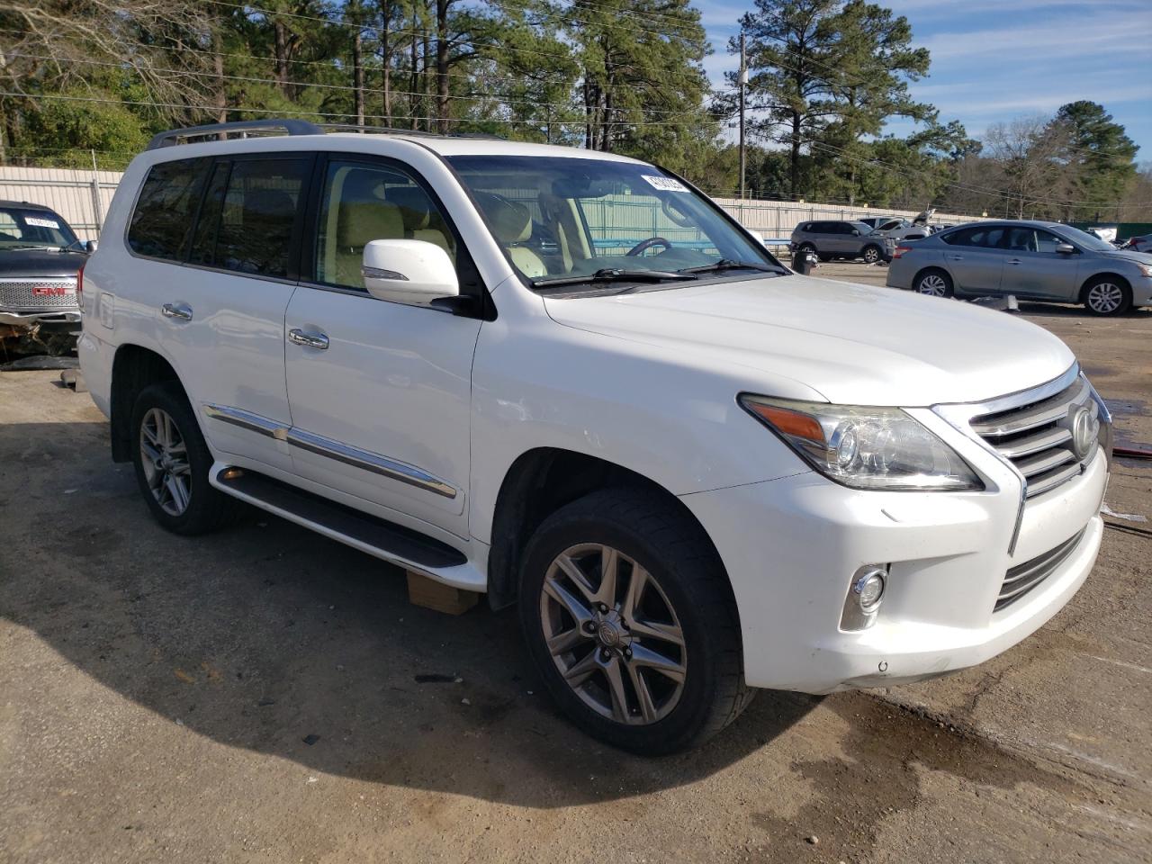 2014 Lexus LX - Image 4