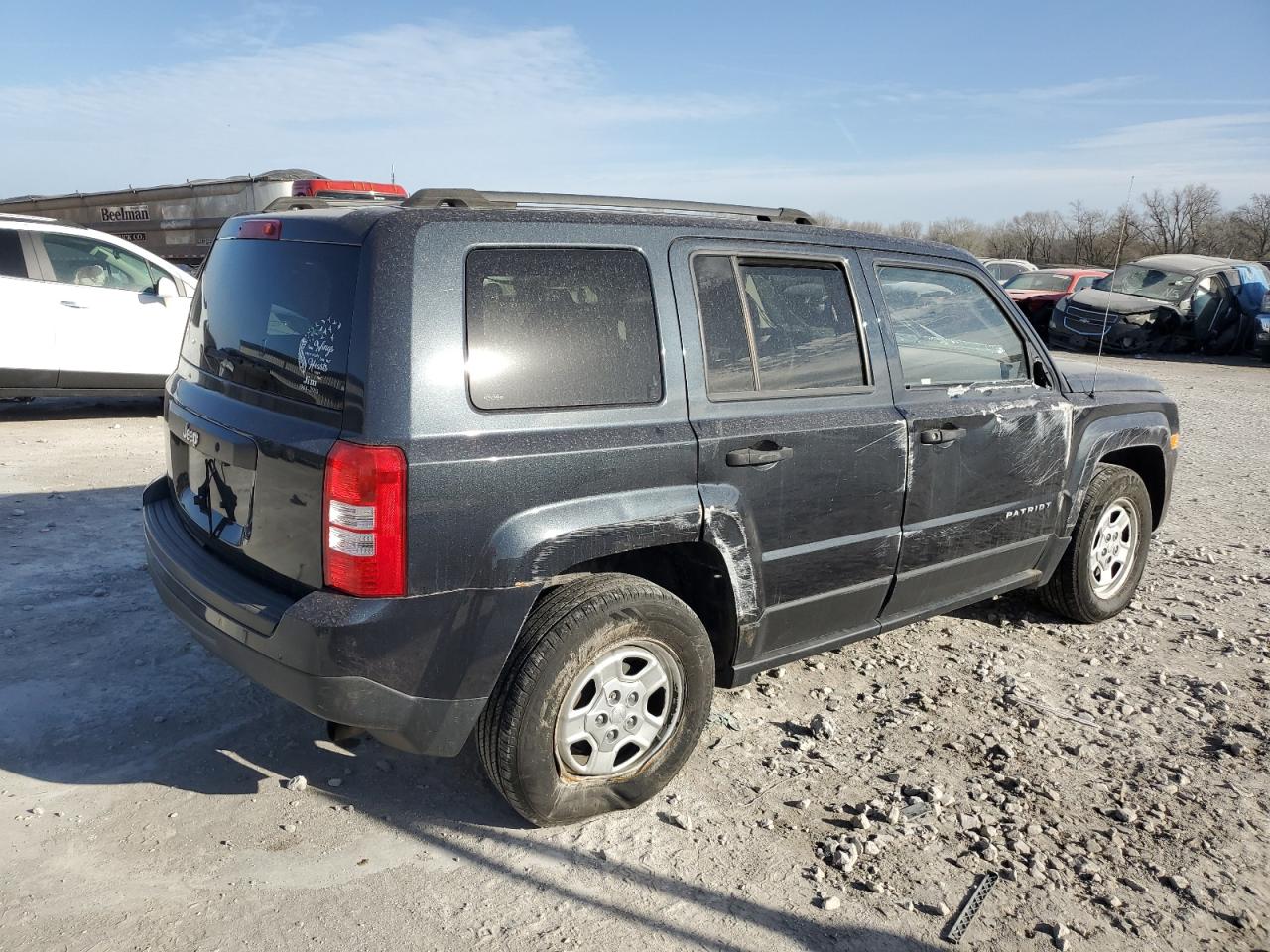 2015 Jeep Liberty (Patriot) - Image 3
