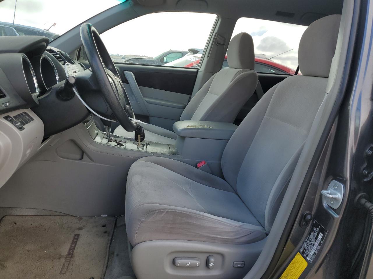 2009 Toyota Highlander - Image 7