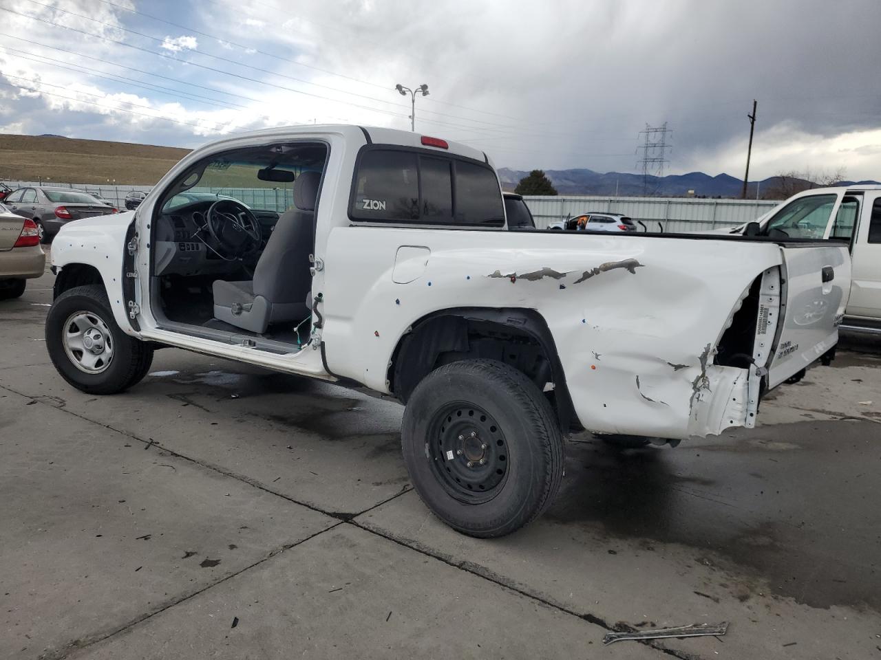 2012 Toyota Tacoma - Image 2