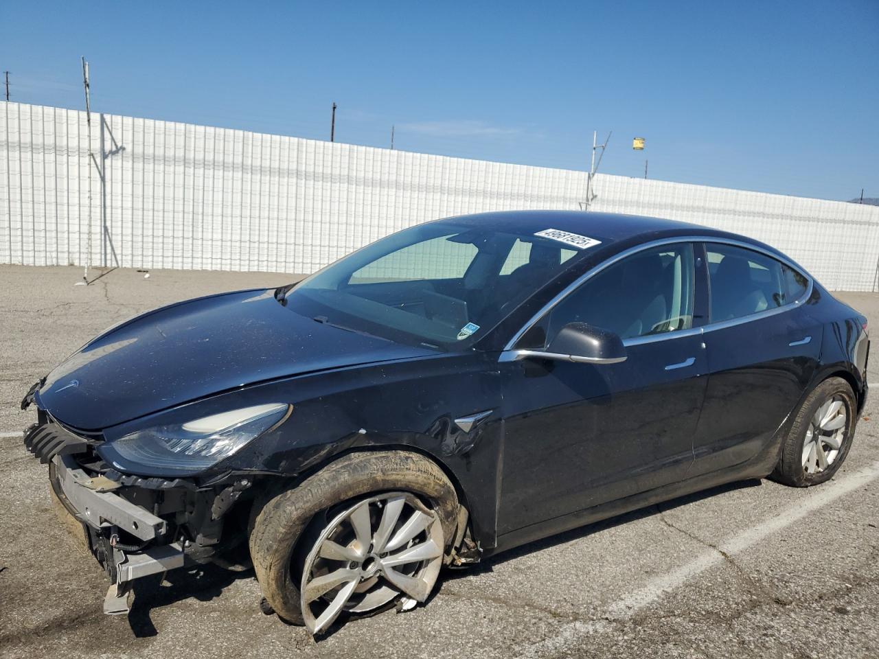 2018 Tesla Model 3 zu verkaufen in Van Nuys, CA - Front End