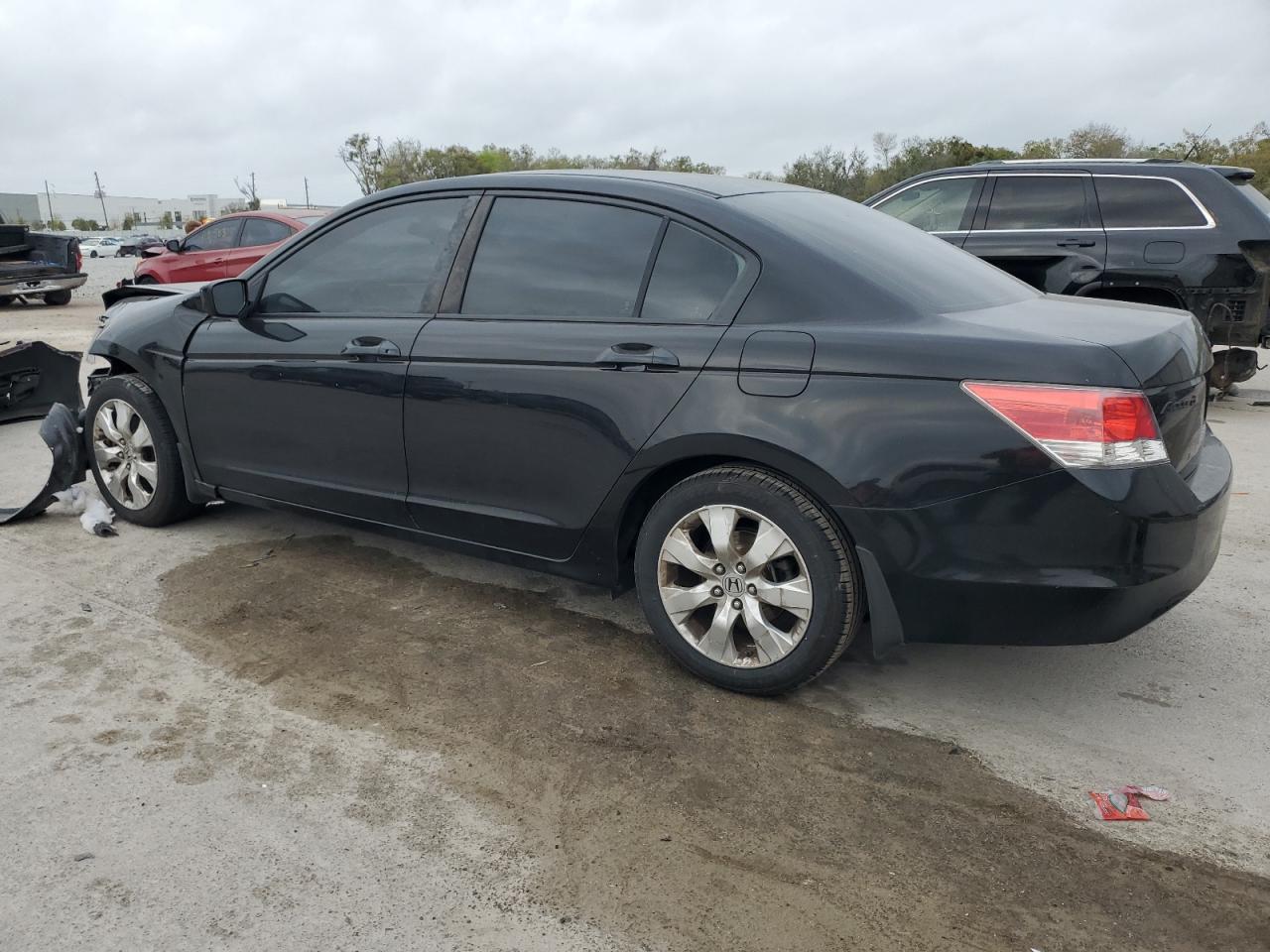 2010 Honda Accord - Image 2