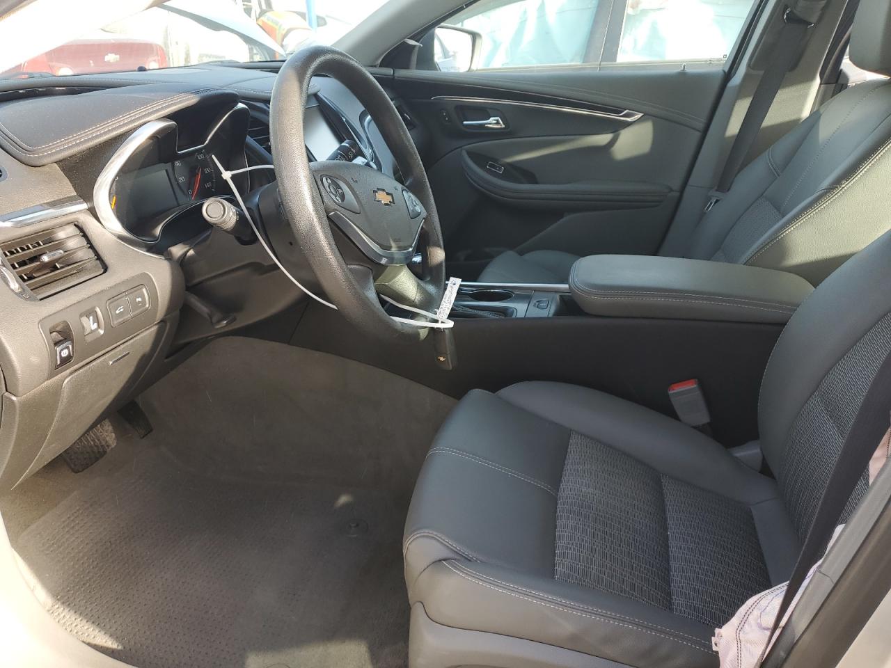 2019 Chevrolet Impala - Image 7