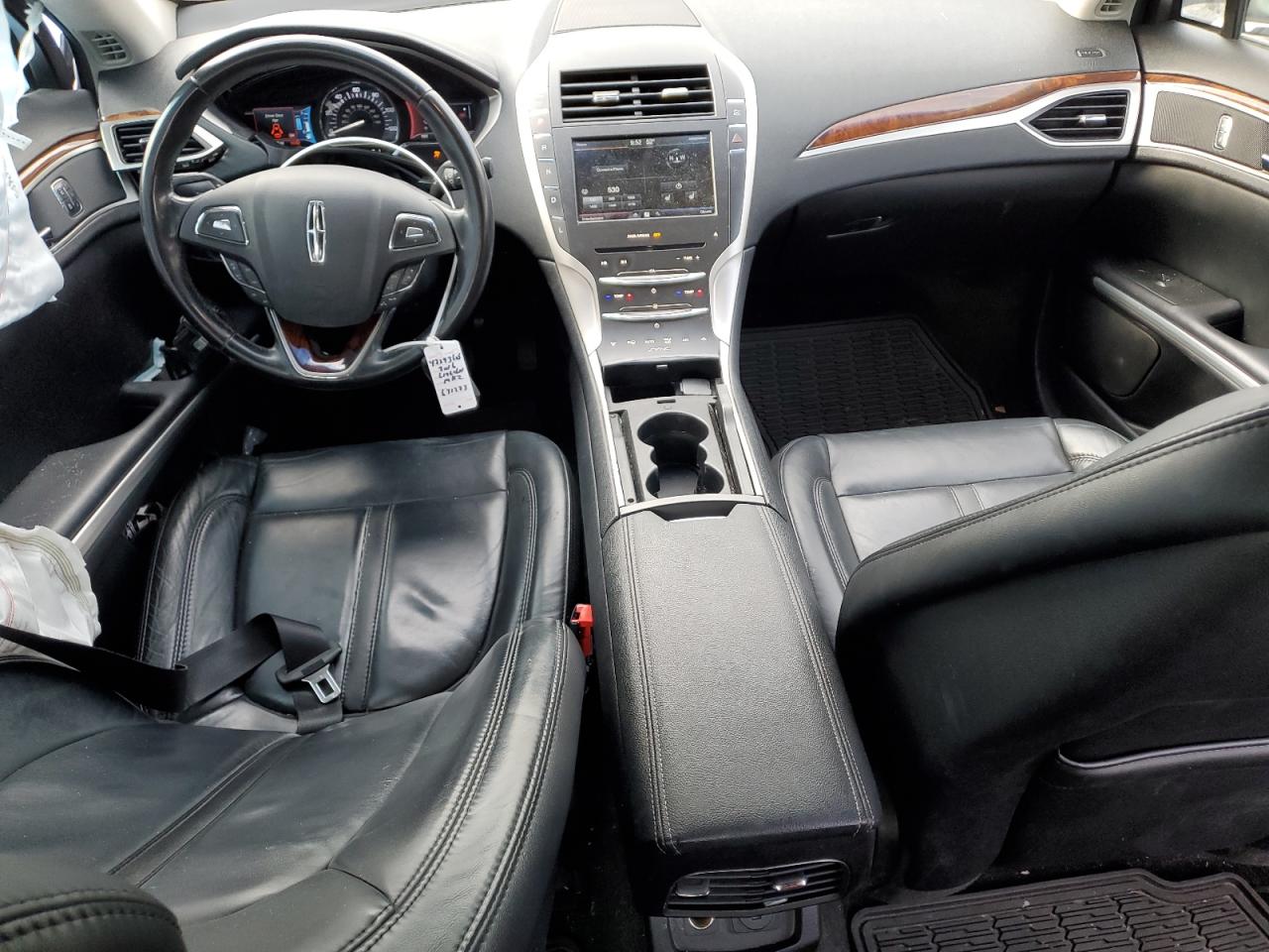 2016 Lincoln MKZ - Image 8