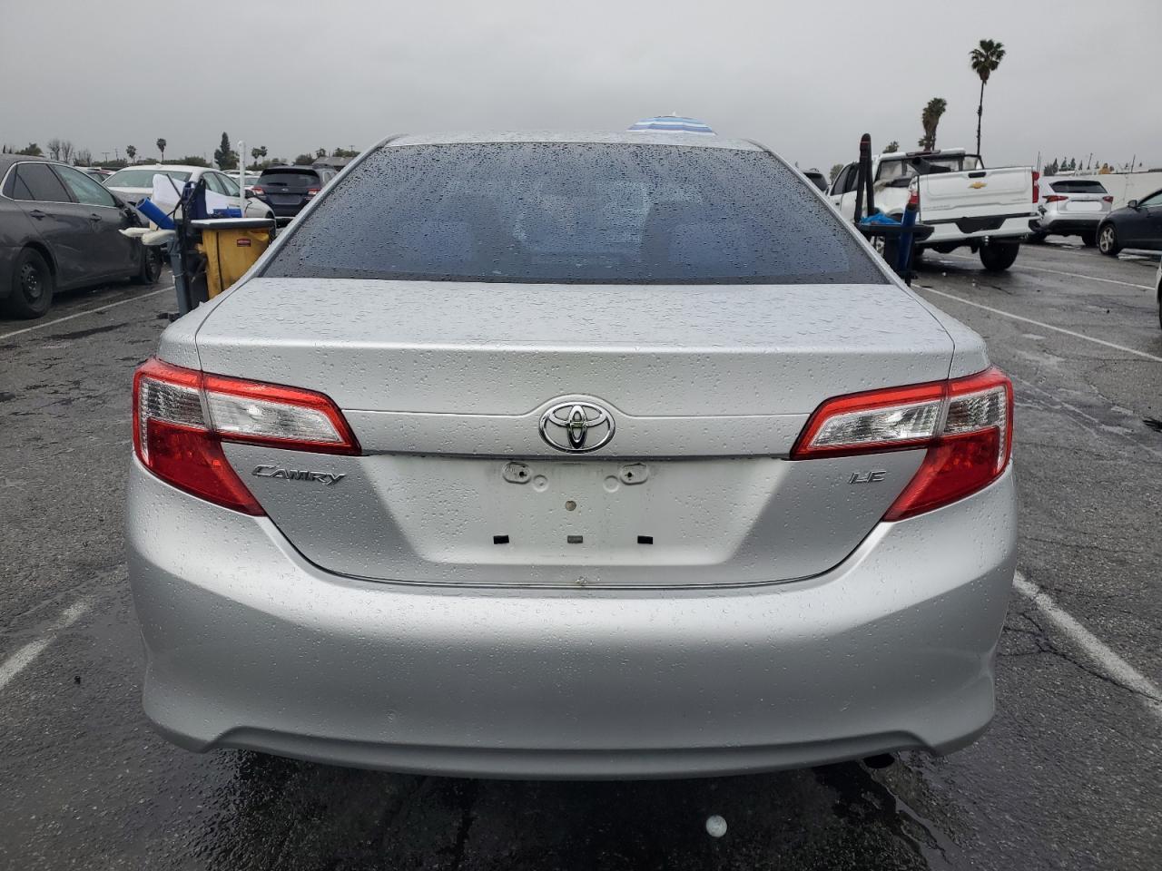 2013 Toyota Camry - Image 6