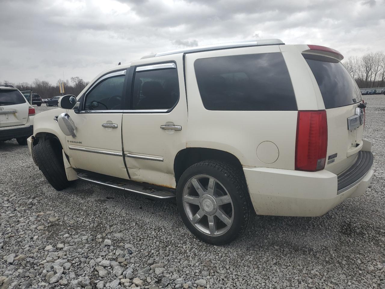 2009 Cadillac Escalade - Image 2
