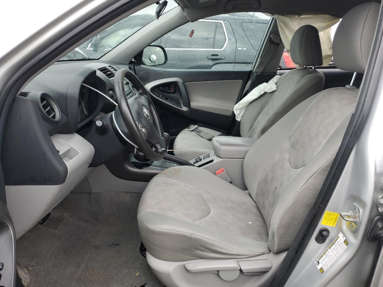 2012 Toyota RAV 4 - Image 7