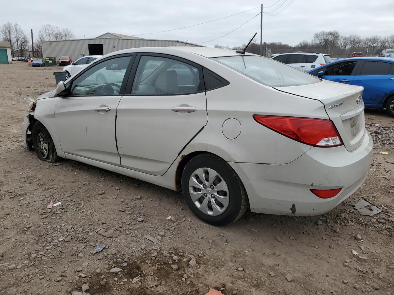 2015 Hyundai Accent - Image 2
