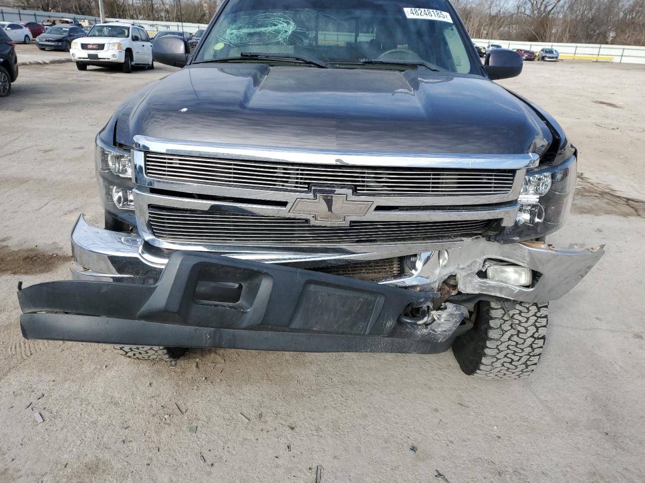 2011 Chevrolet Silverado - Image 13