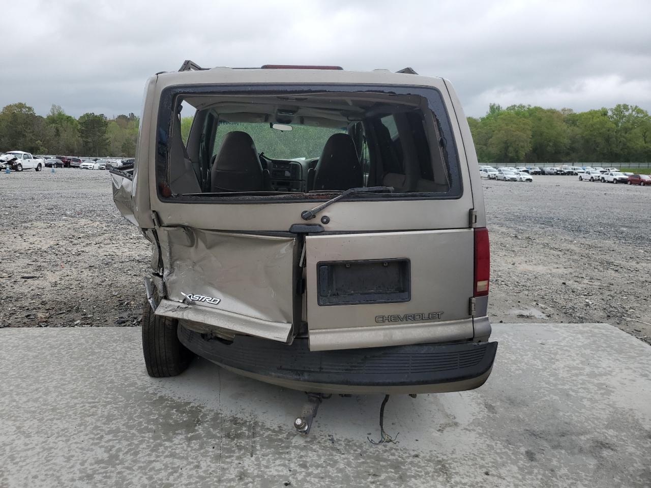 2002 Chevrolet Astro VIN: 1GNDM19X42B139364 Lot: 50256915