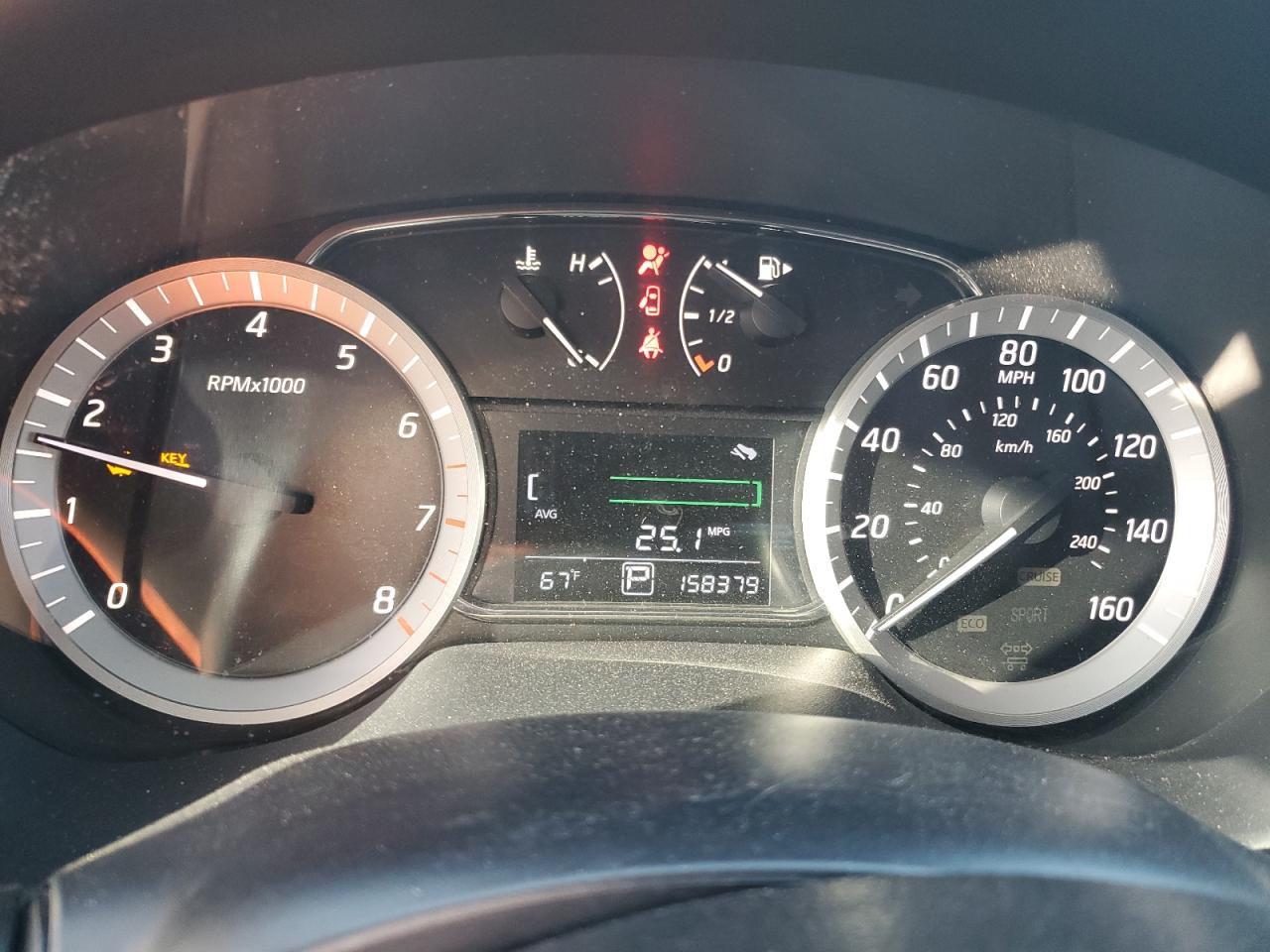 2015 Nissan Sentra - Image 9