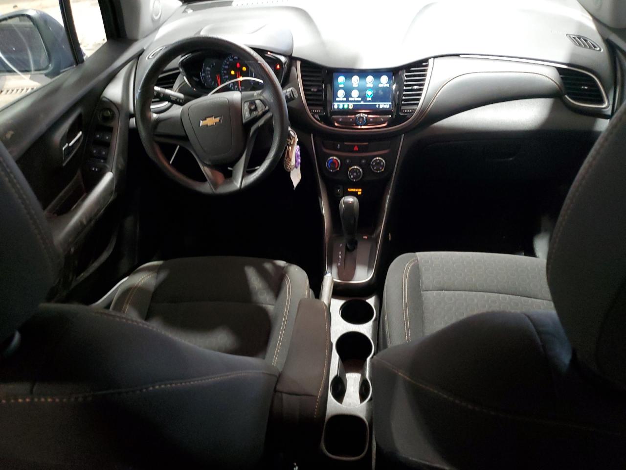 3GNCJKSB9KL229388 CHEVROLET TRAX 2019