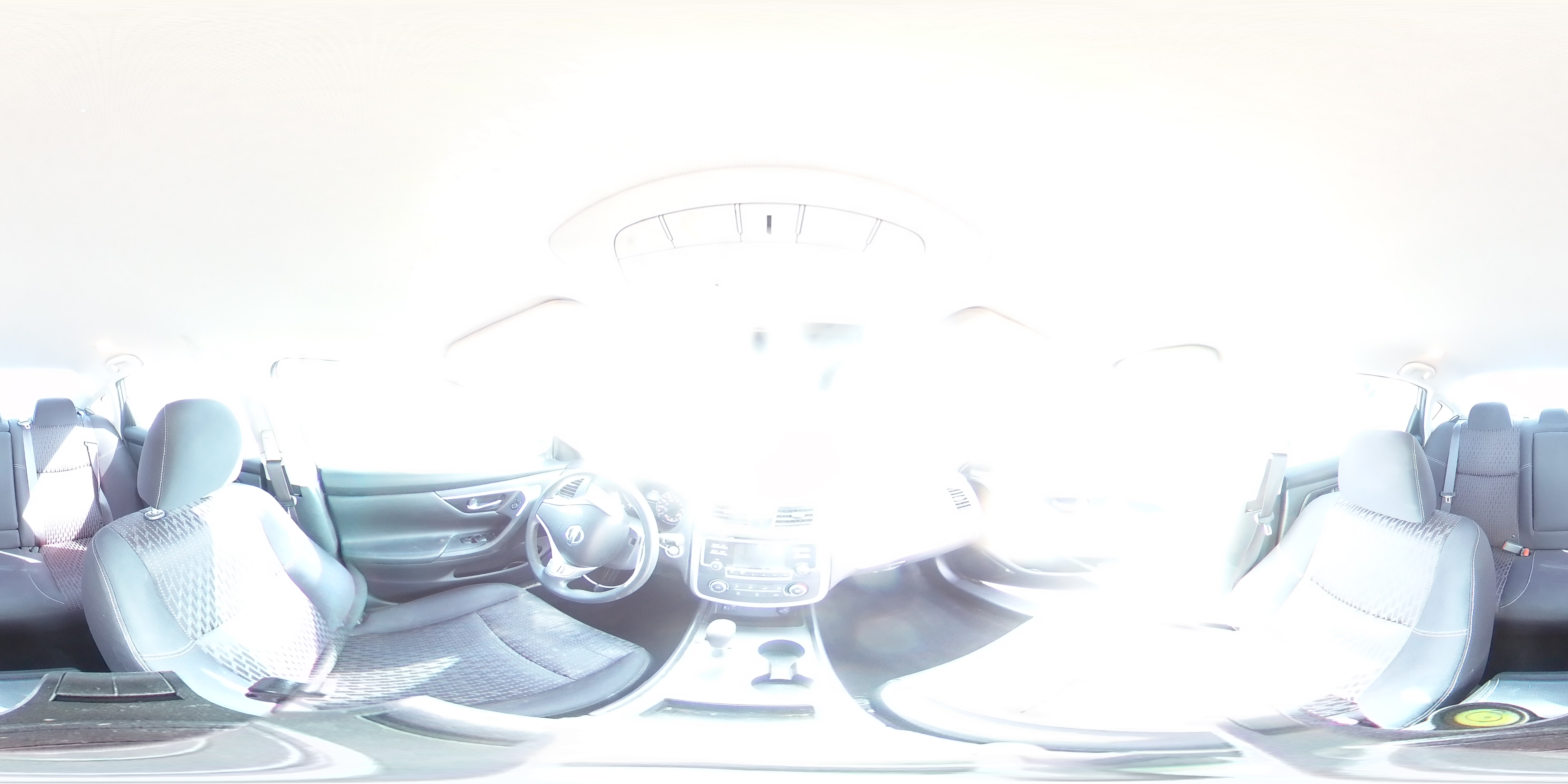 2017 Nissan Altima - Image 14