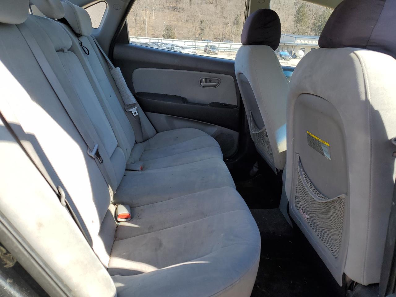2008 Hyundai Elantra - Image 10