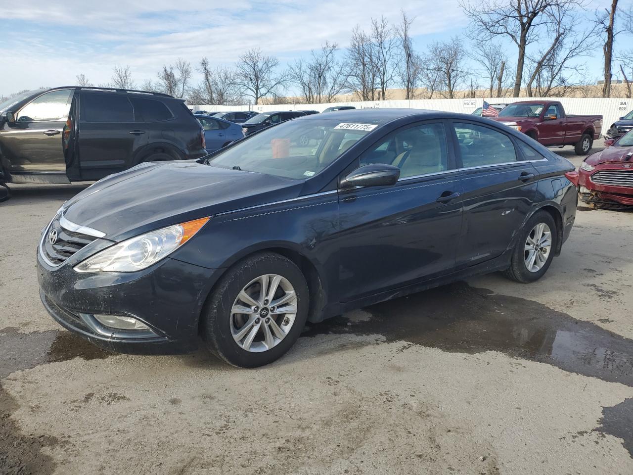 2013 Hyundai Sonata - Image 1