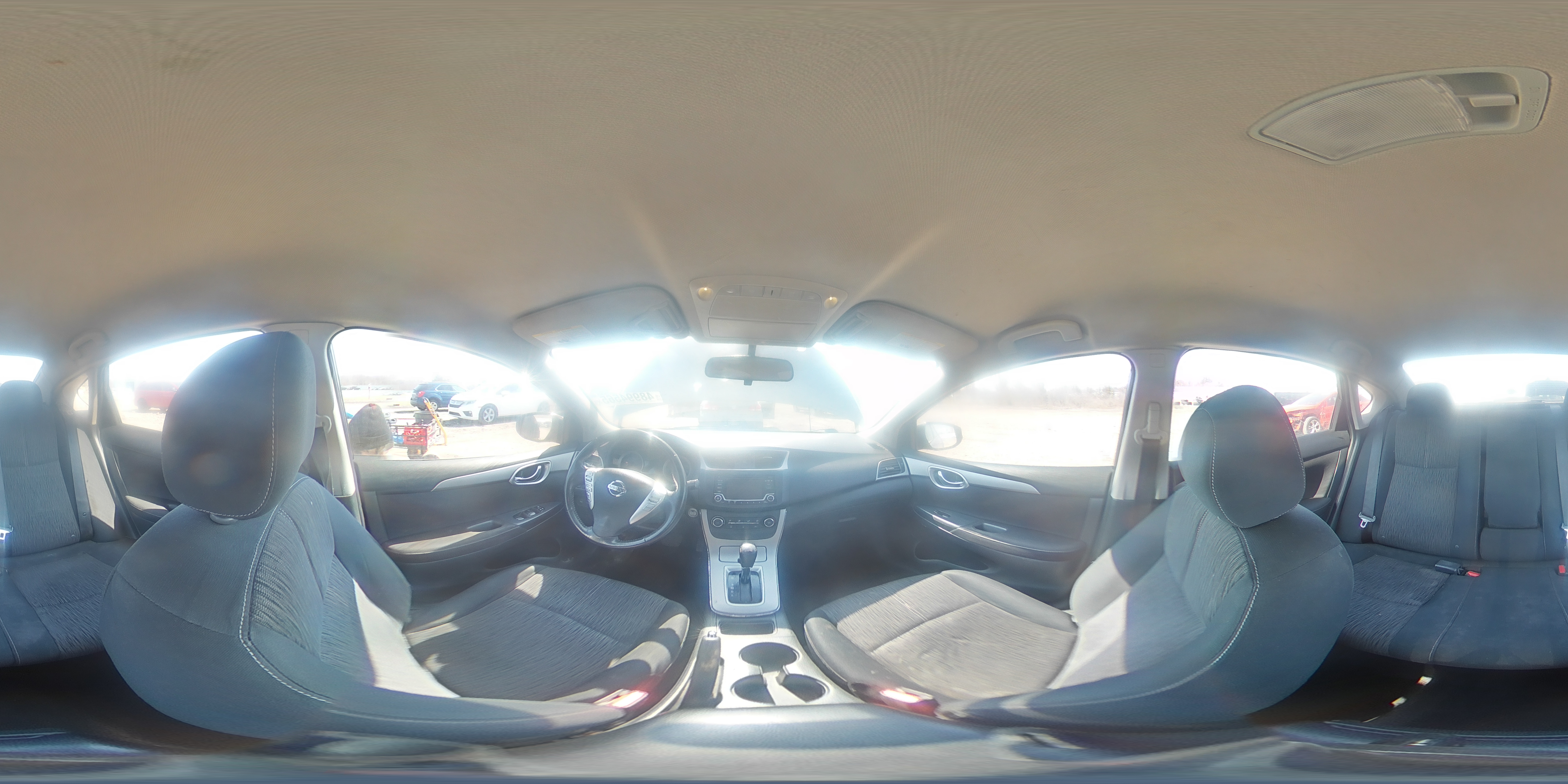 2015 Nissan Sentra - Image 12