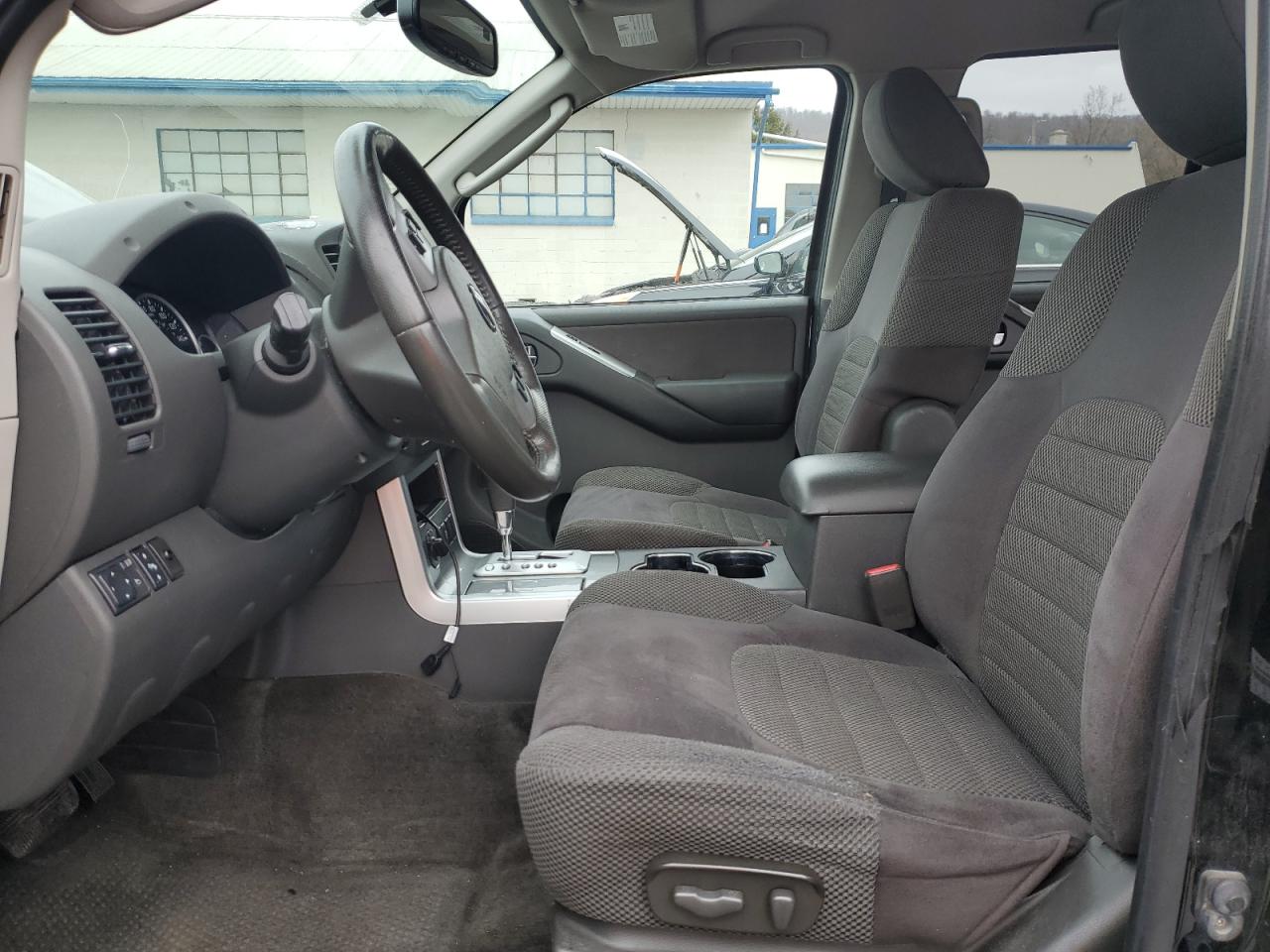 2012 Nissan Pathfinder - Image 7