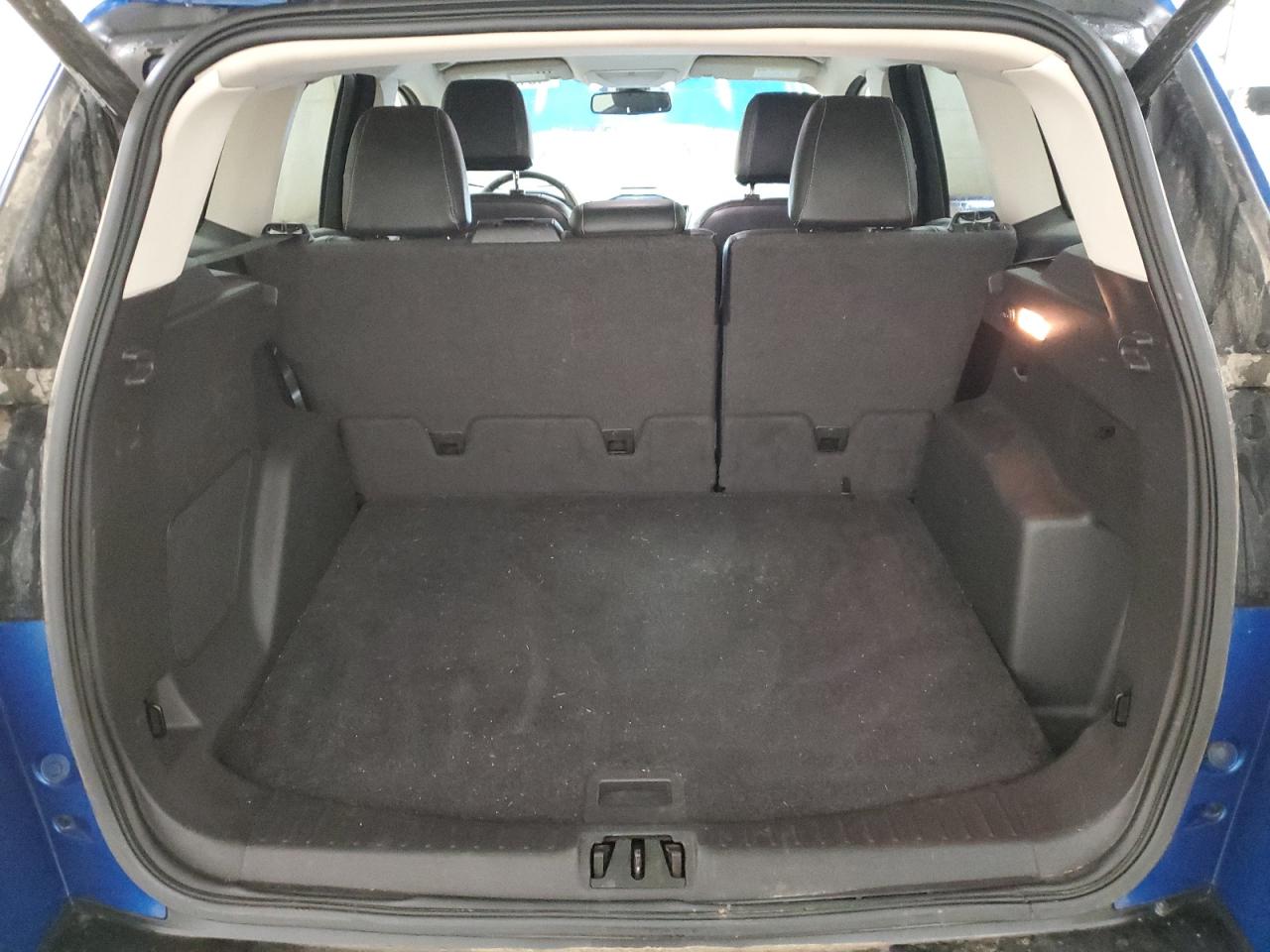 1FMCU0JD2HUD18852 FORD ESCAPE 2017