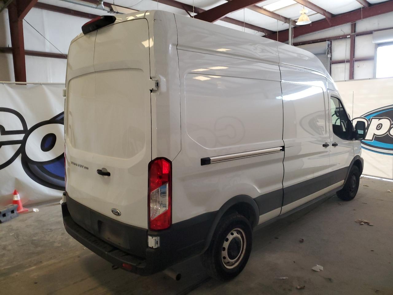 1FTBR1X88PKB17758 FORD TRANSIT 2023