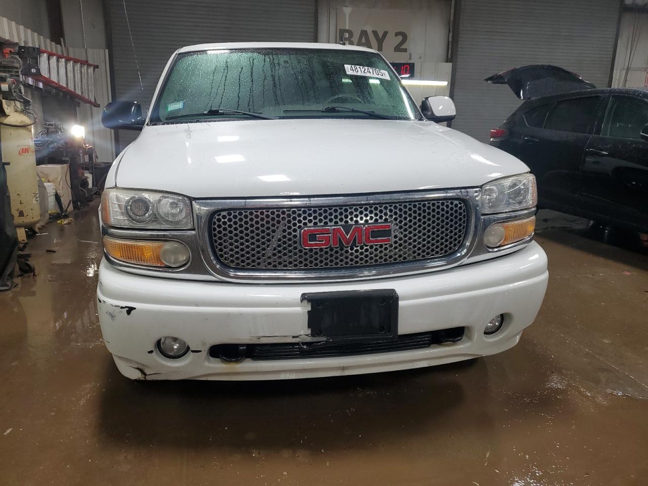 2006 GMC Yukon - Image 5