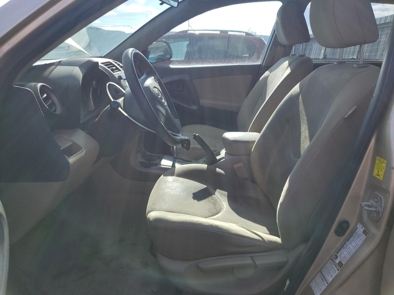 2010 Toyota RAV 4 - Image 7