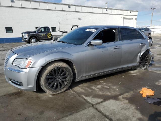  CHRYSLER 300 2013 Srebrny